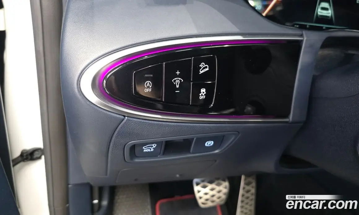 Genesis GV70 2021 3.5 автомат (гидро), фото 30