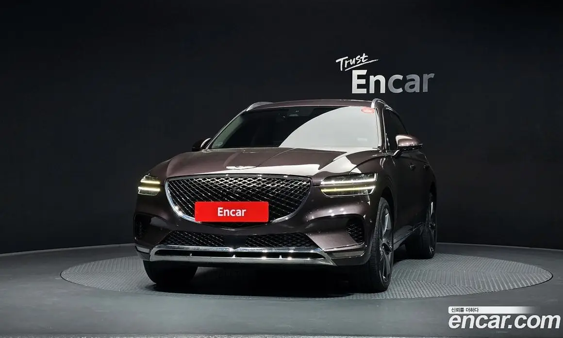 Genesis GV70 2022 2.5 автомат (гидро), фото 3 Genesis GV70 2022 2.5 автомат (гидро), фото 3