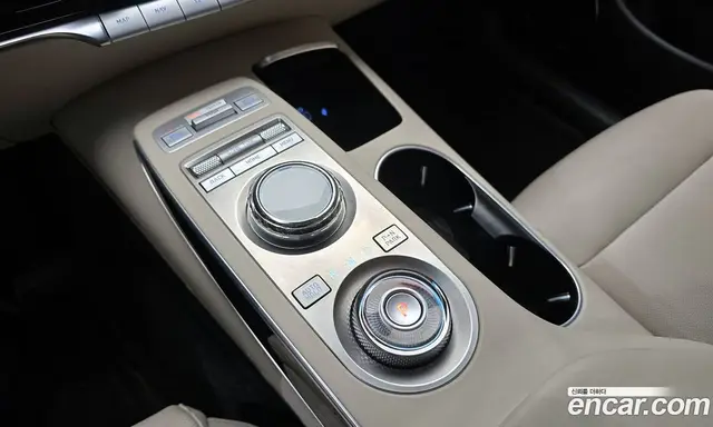 Genesis GV70 2022 2.5 автомат (гидро), миниатюра 9 Genesis GV70 2022 2.5 автомат (гидро), миниатюра 9