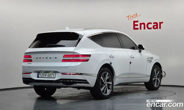 Genesis GV80 2024 2.5 автомат (гидро), миниатюра 2