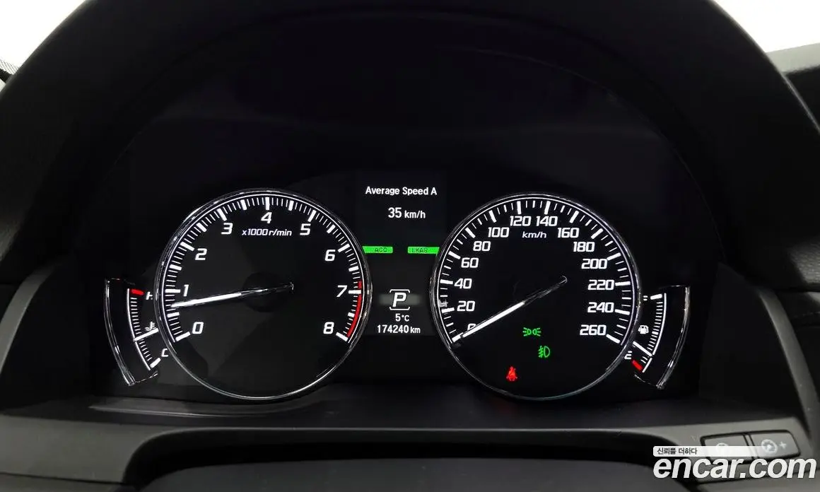 Honda Legend 2015 3.5 автомат (гидро), фото 8 Honda Legend 2015 3.5 автомат (гидро), фото 8
