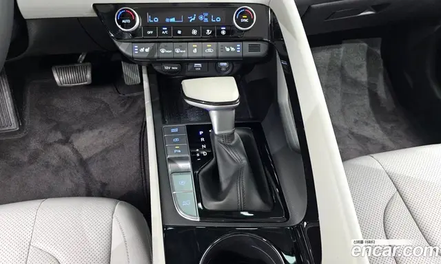 Hyundai Avante 2022 1.6 автомат (гидро), миниатюра 12