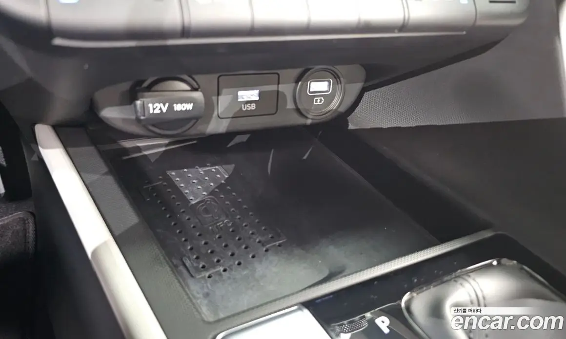 Hyundai Avante 2022 1.6 автомат (гидро), фото 18