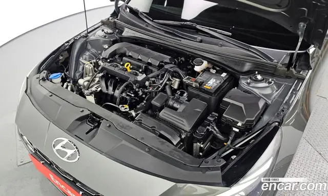 Hyundai Avante 2022 1.6 автомат (гидро), миниатюра 6