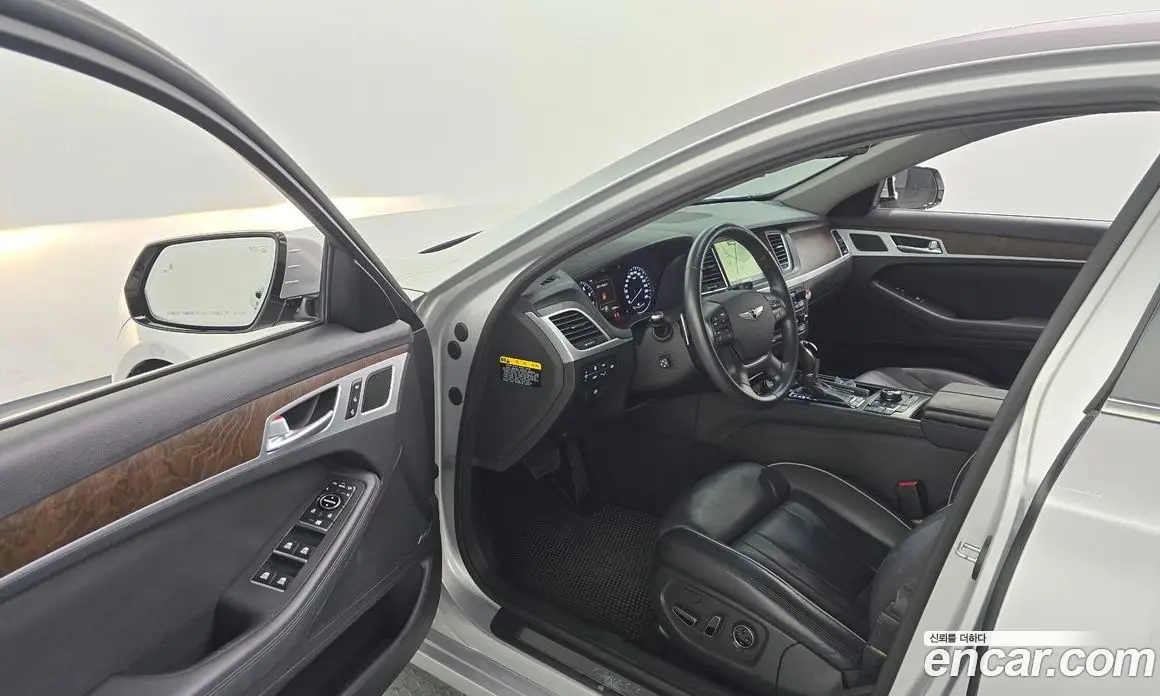 Hyundai Genesis 2014 3.8 автомат (гидро), фото 10 Hyundai Genesis 2014 3.8 автомат (гидро), фото 10