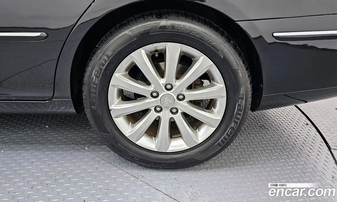 Hyundai Grandeur 2008 2.7 автомат (гидро), фото 5 Hyundai Grandeur 2008 2.7 автомат (гидро), фото 5