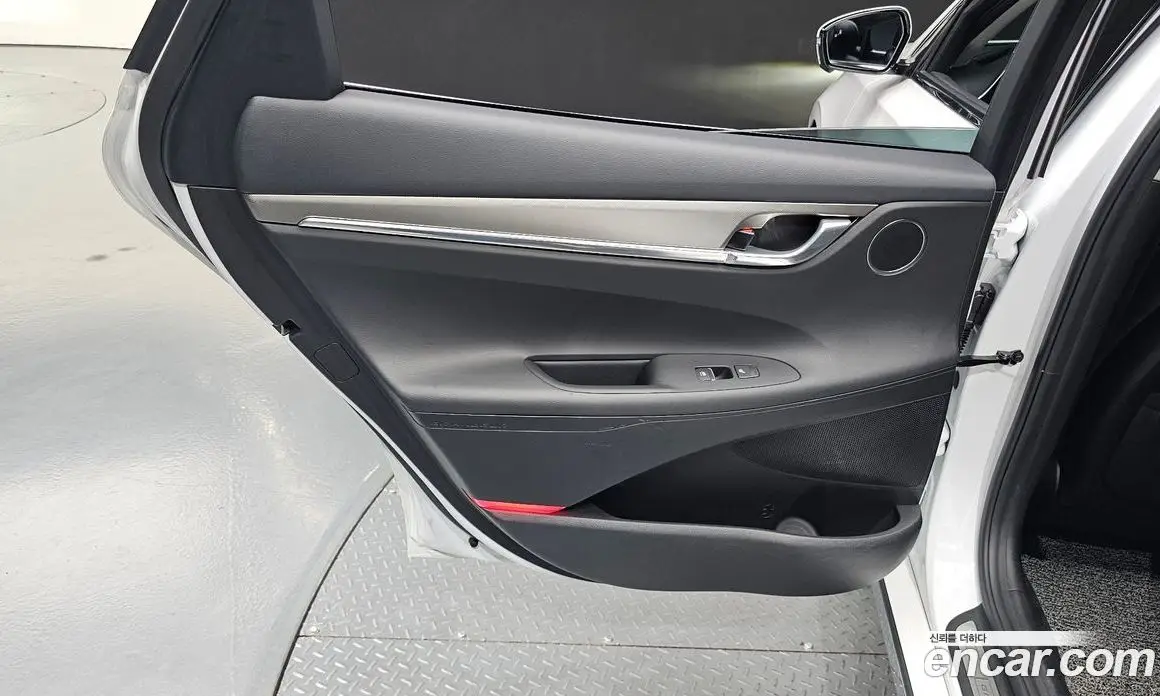 Hyundai Grandeur 2021 2.5 автомат (гидро), фото 14