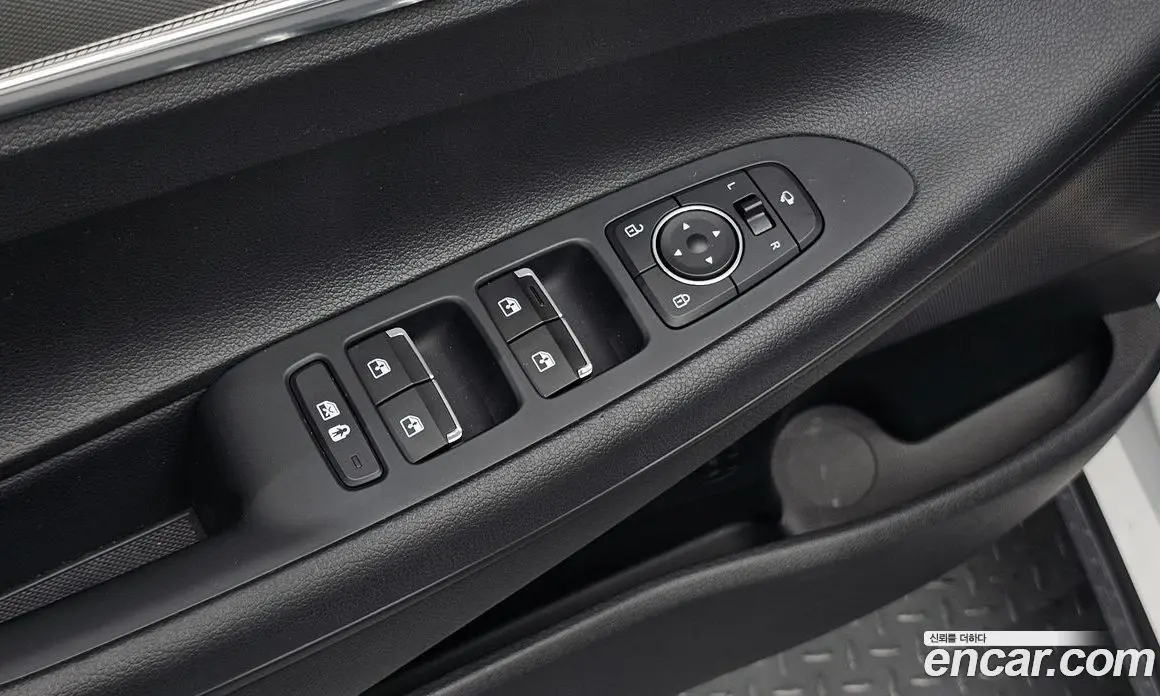 Hyundai Grandeur 2021 2.5 автомат (гидро), фото 29