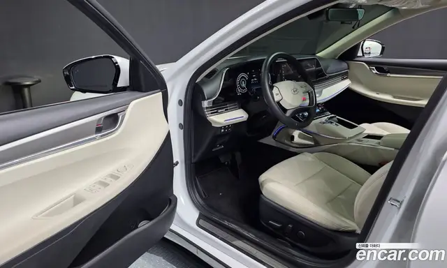 Hyundai Grandeur 2022 2.5 автомат (гидро), миниатюра 10