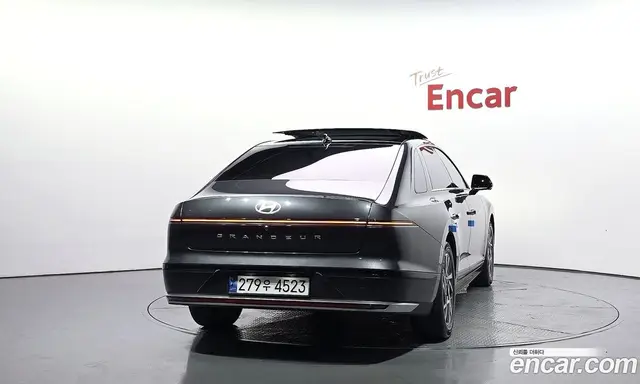 Hyundai Grandeur 2023 1.6 автомат (гидро), миниатюра 4