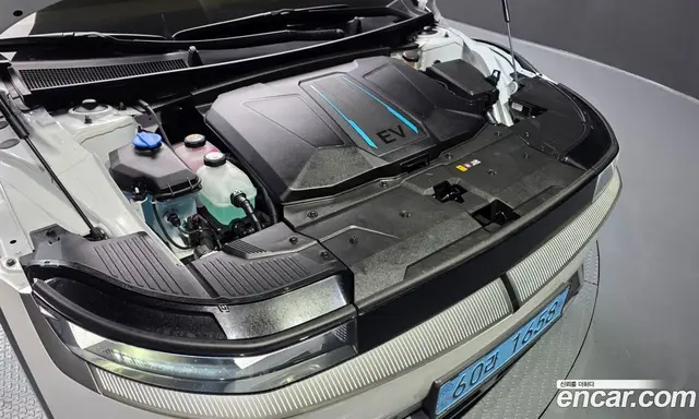 Hyundai Ioniq 5 2024 0.1 автомат (гидро), миниатюра 6