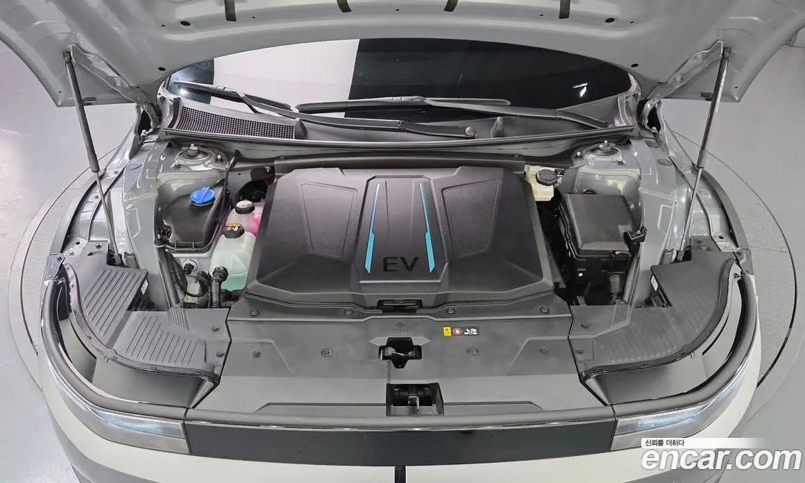 Hyundai Ioniq 5 2024 0.1 автомат (гидро), фото 6