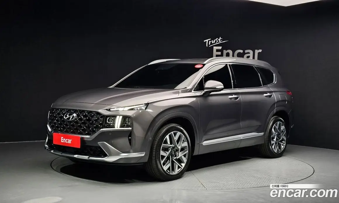 Hyundai Santa Fe 2021 2.2 автомат (гидро), фото 1 Hyundai Santa Fe 2021 2.2 автомат (гидро), фото 1