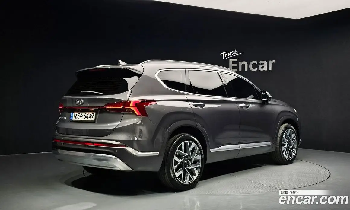 Hyundai Santa Fe 2021 2.2 автомат (гидро), фото 2 Hyundai Santa Fe 2021 2.2 автомат (гидро), фото 2
