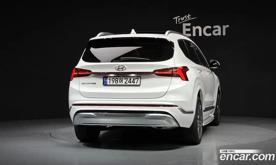 Hyundai Santa Fe 2021 2.2 автомат (гидро), фото 4