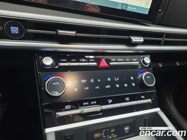 Hyundai Santa Fe 2025 1.6 автомат (гидро), миниатюра 12