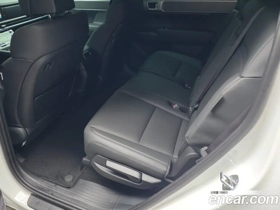 Hyundai Santa Fe 2025 1.6 автомат (гидро), фото 16
