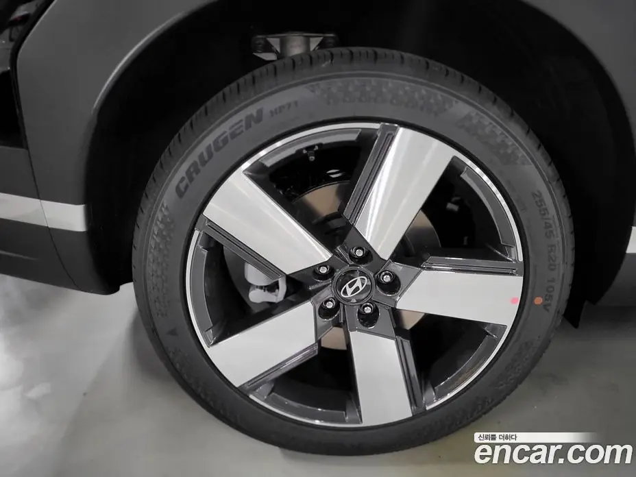 Hyundai Santa Fe 2025 1.6 автомат (гидро), фото 5