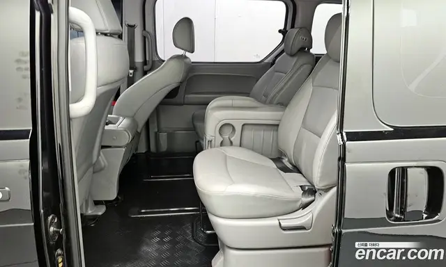 Hyundai Starex 2016 2.5 автомат (гидро), миниатюра 12