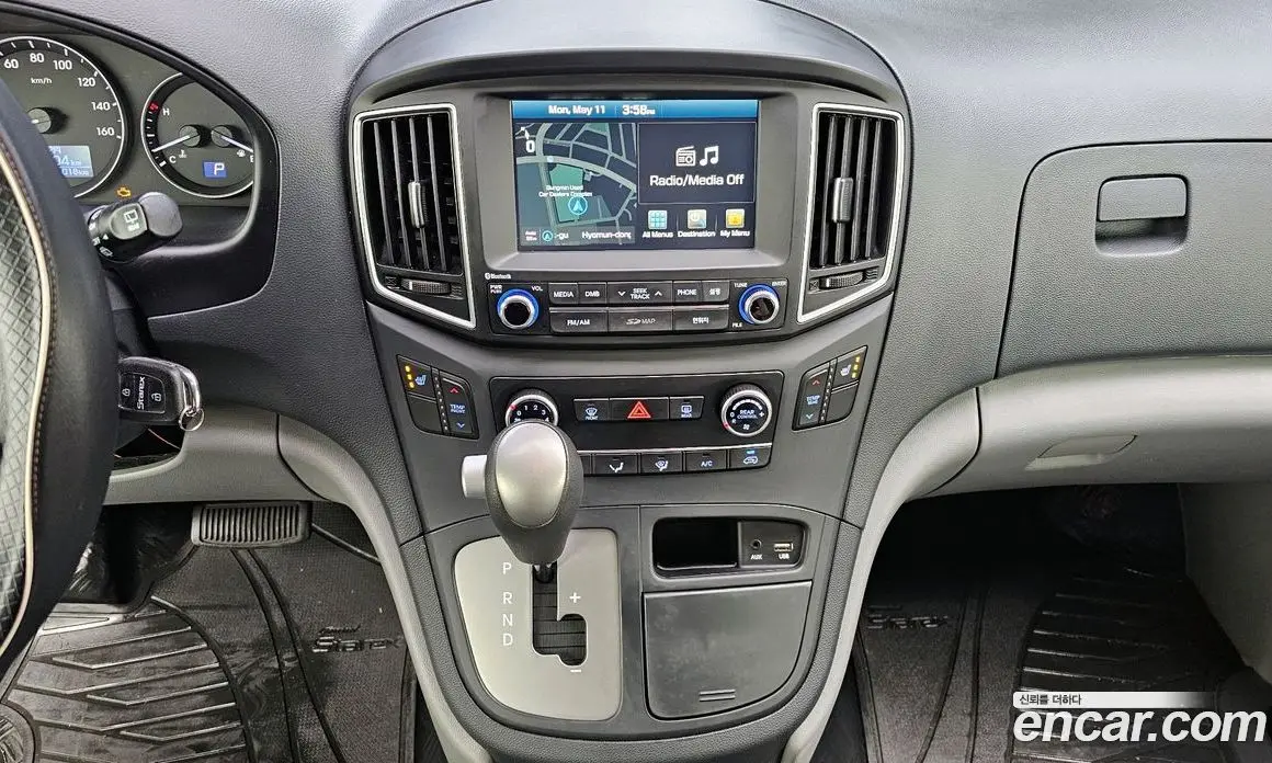 Hyundai Starex 2016 2.5 автомат (гидро), фото 14 Hyundai Starex 2016 2.5 автомат (гидро), фото 14