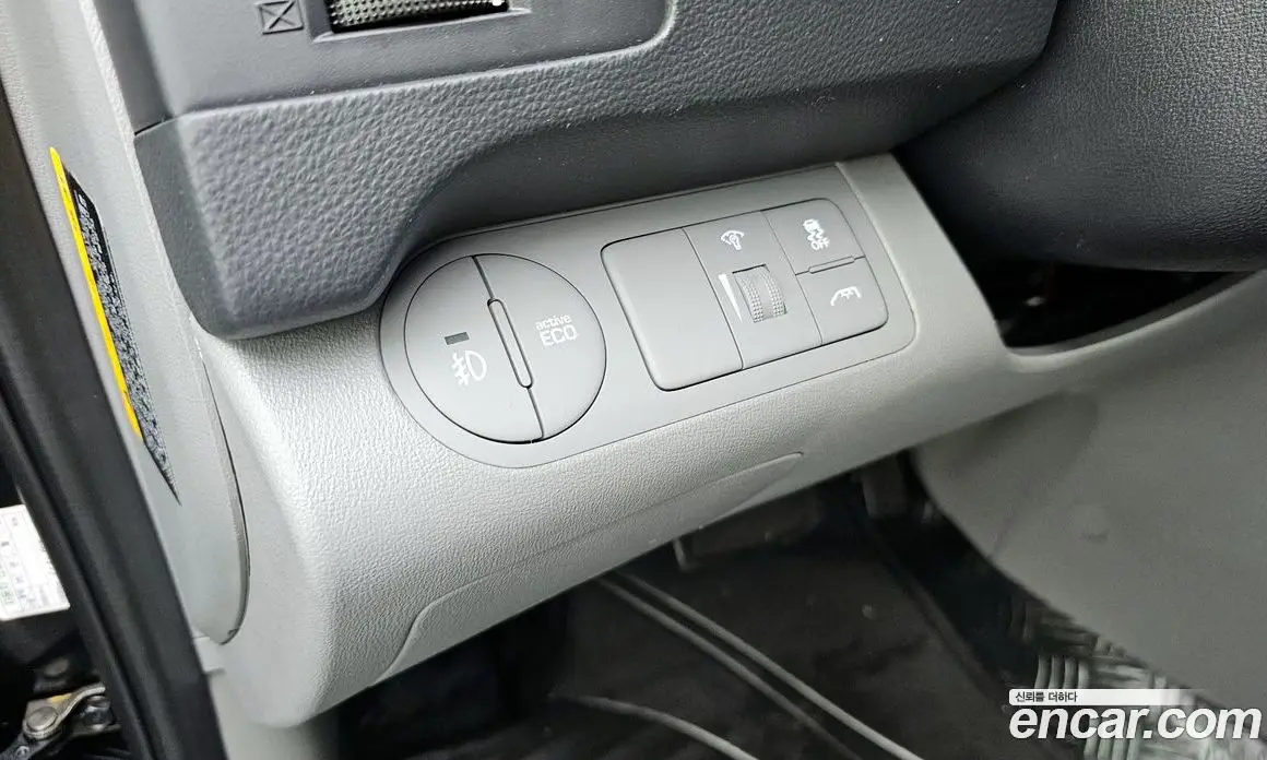 Hyundai Starex 2016 2.5 автомат (гидро), фото 16 Hyundai Starex 2016 2.5 автомат (гидро), фото 16