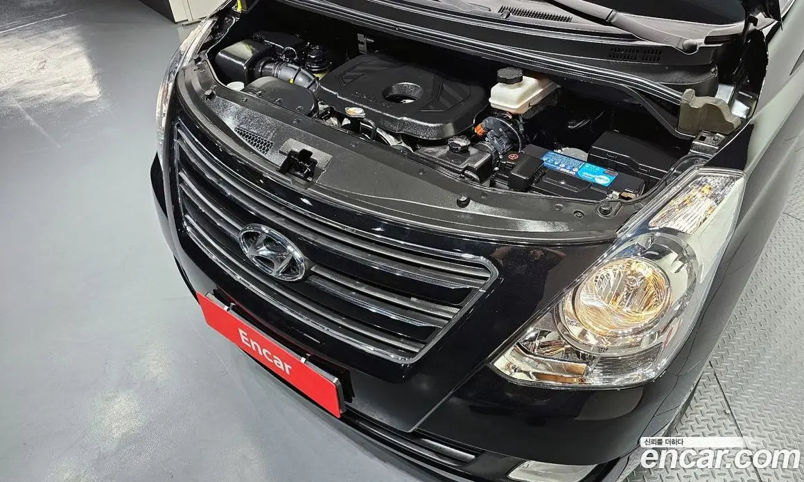 Hyundai Starex 2016 2.5 автомат (гидро), фото 6 Hyundai Starex 2016 2.5 автомат (гидро), фото 6