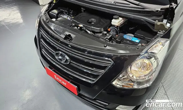 Hyundai Starex 2016 2.5 автомат (гидро), миниатюра 6 Hyundai Starex 2016 2.5 автомат (гидро), миниатюра 6