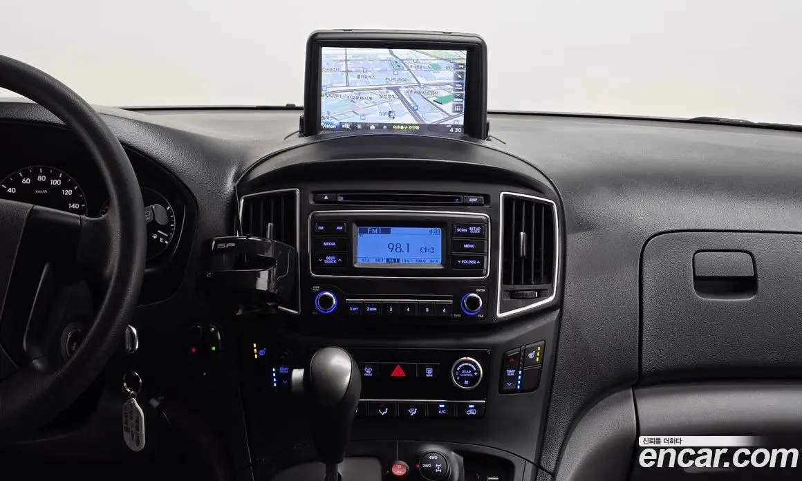 Hyundai Starex 2019 2.5 автомат (гидро), фото 15 Hyundai Starex 2019 2.5 автомат (гидро), фото 15