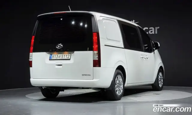 Hyundai Staria 2022 2.2 автомат (гидро), миниатюра 2