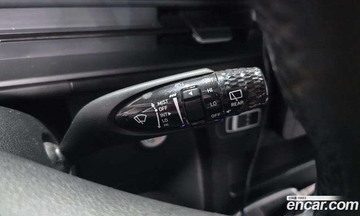 Hyundai Staria 2022 2.2 автомат (гидро), фото 29