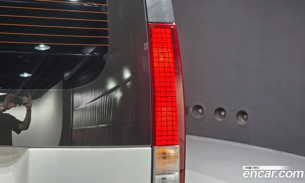 Hyundai Staria 2022 2.2 автомат (гидро), фото 9