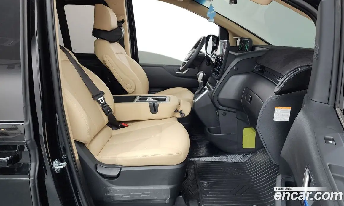 Hyundai Staria 2025 1.6 автомат (гидро), фото 16