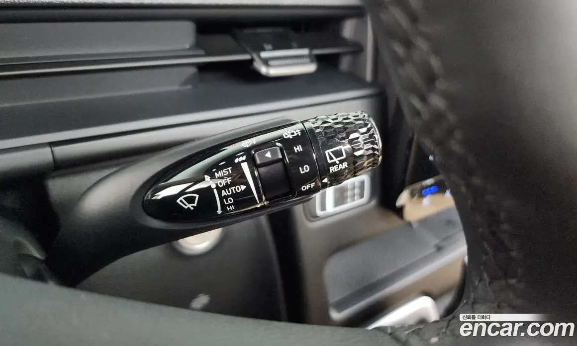Hyundai Staria 2025 1.6 автомат (гидро), фото 28