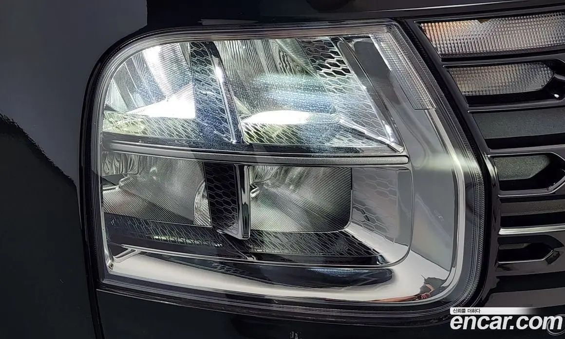 Hyundai Staria 2025 1.6 автомат (гидро), фото 8