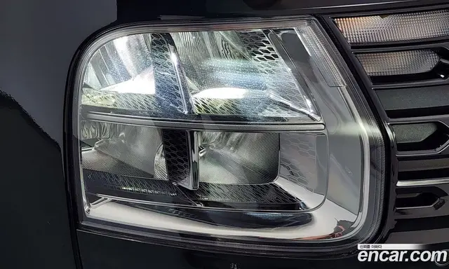 Hyundai Staria 2025 1.6 автомат (гидро), миниатюра 8