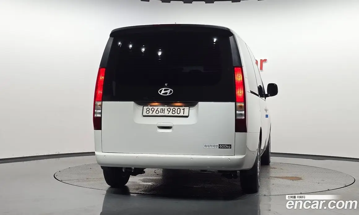 Hyundai Staria 2026 1.6 автомат (гидро), фото 3