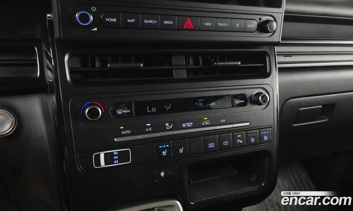 Hyundai Staria 2026 1.6 автомат (гидро), фото 21