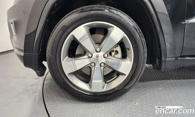Jeep Cherokee 2016 3.6 автомат (гидро), миниатюра 5