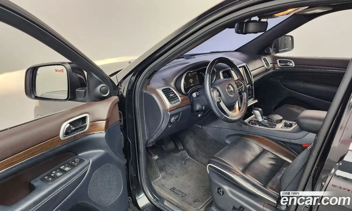 Jeep Cherokee 2016 3.6 автомат (гидро), фото 10