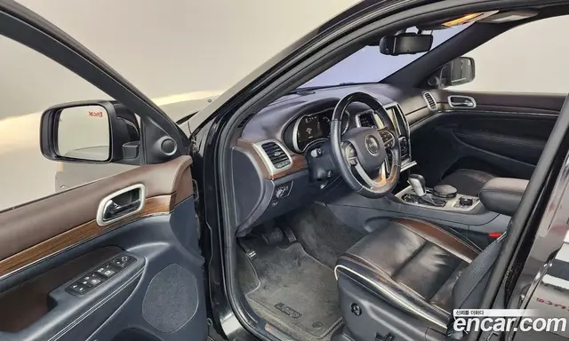 Jeep Cherokee 2016 3.6 автомат (гидро), миниатюра 10