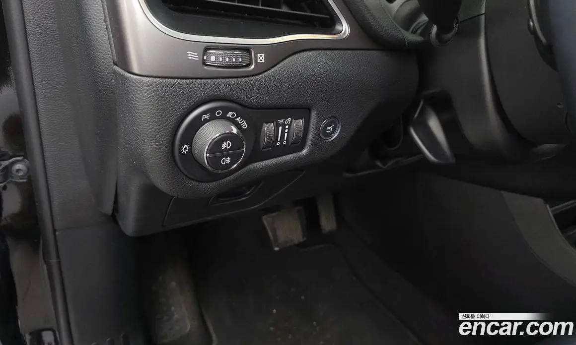 Jeep Cherokee 2019 2.4 автомат (гидро), фото 24