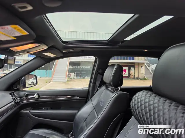 Jeep Cherokee 2019 3.6 автомат (гидро), миниатюра 11