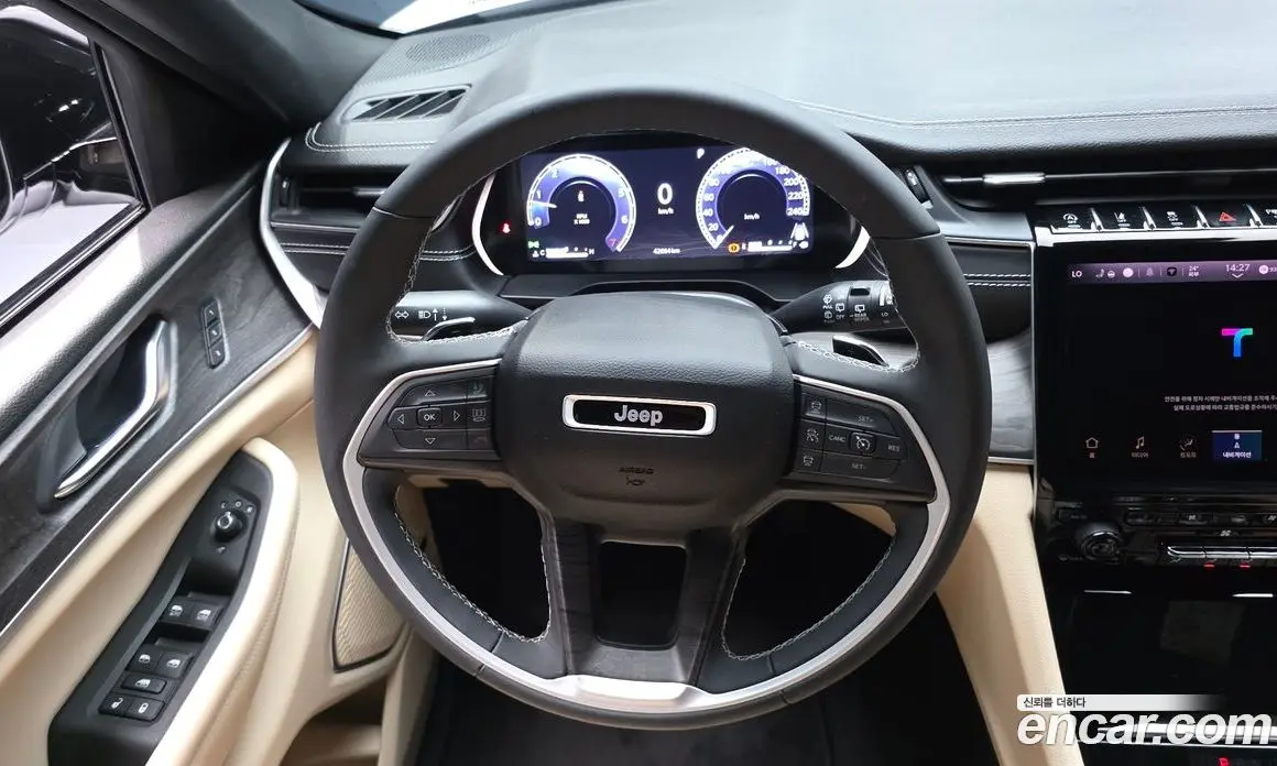 Jeep Cherokee 2023 3.6 автомат (гидро), фото 19