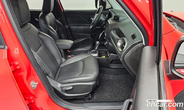 Jeep Renegade 2020 2.4 автомат (гидро), миниатюра 10 Jeep Renegade 2020 2.4 автомат (гидро), миниатюра 10