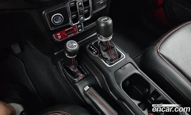 Jeep Wrangler 2022 2.0 автомат (гидро), миниатюра 12