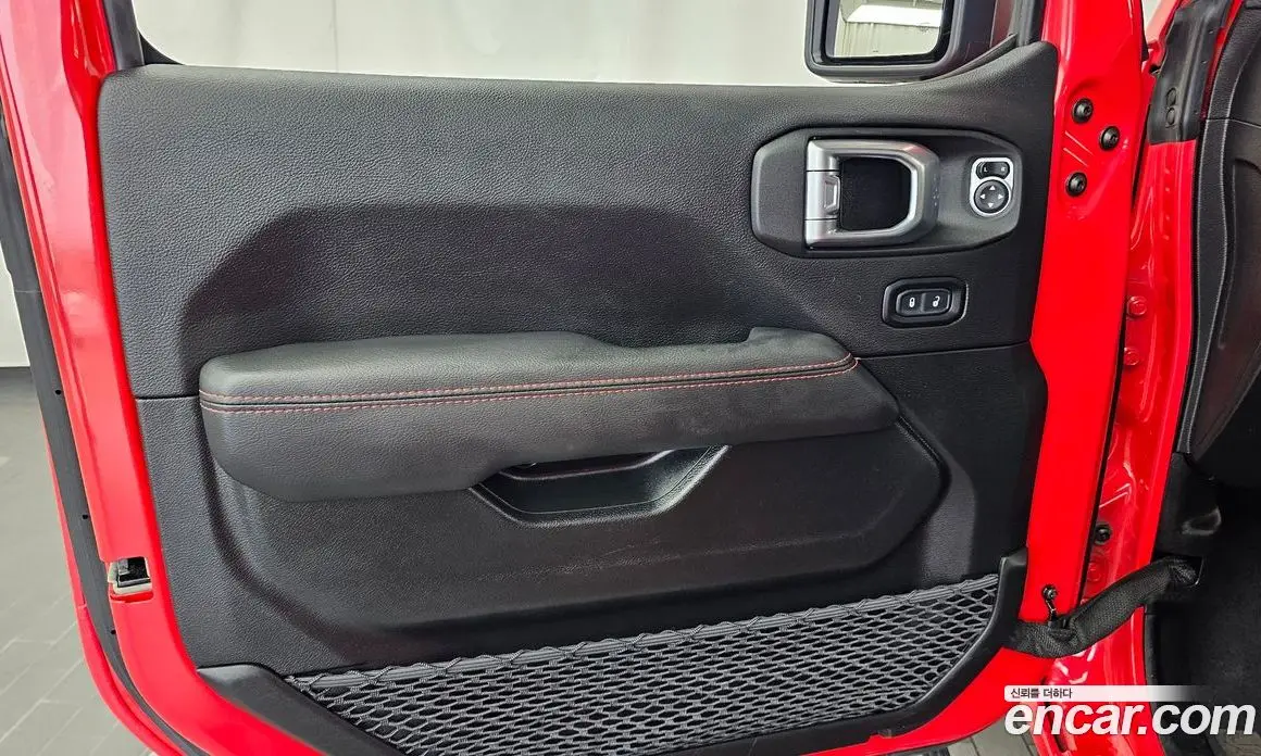 Jeep Wrangler 2022 2.0 автомат (гидро), фото 14