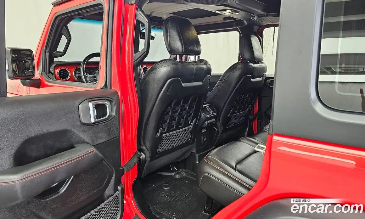 Jeep Wrangler 2022 2.0 автомат (гидро), фото 16