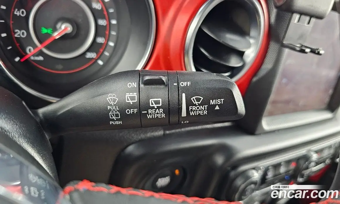 Jeep Wrangler 2022 2.0 автомат (гидро), фото 27