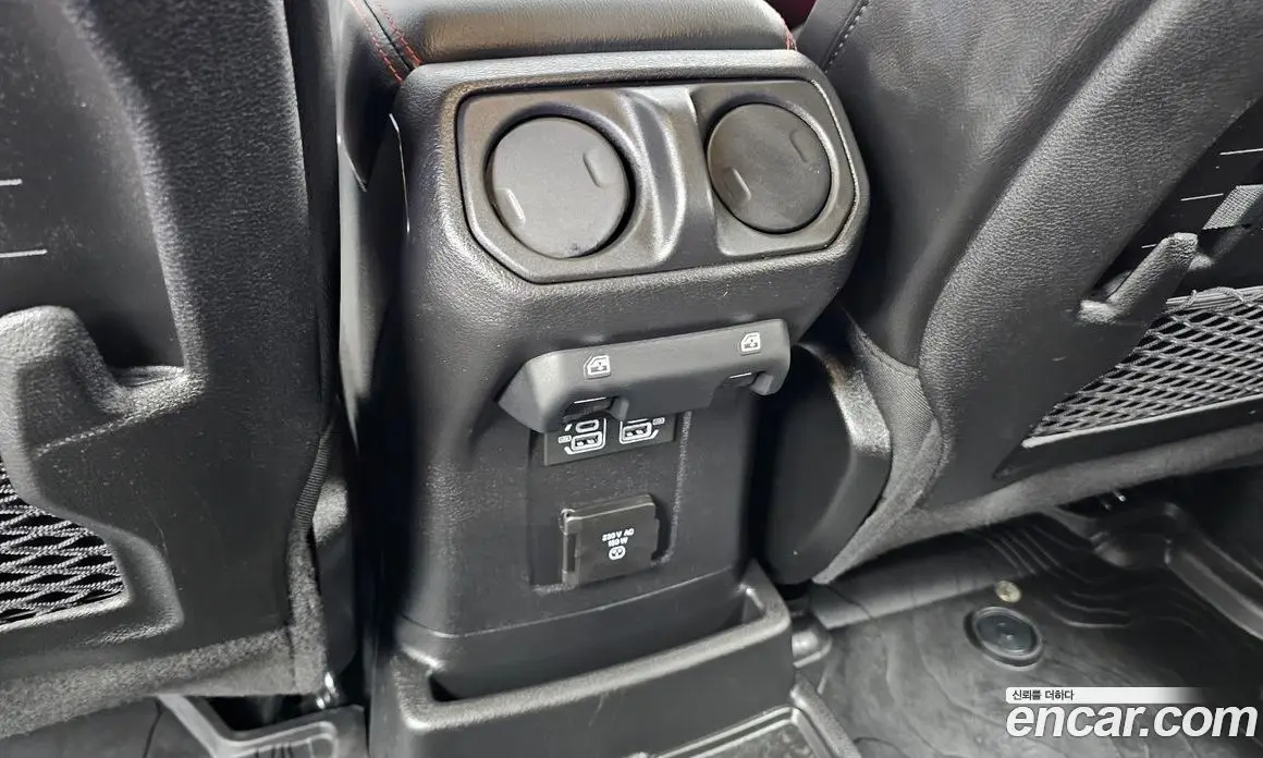 Jeep Wrangler 2022 2.0 автомат (гидро), фото 31