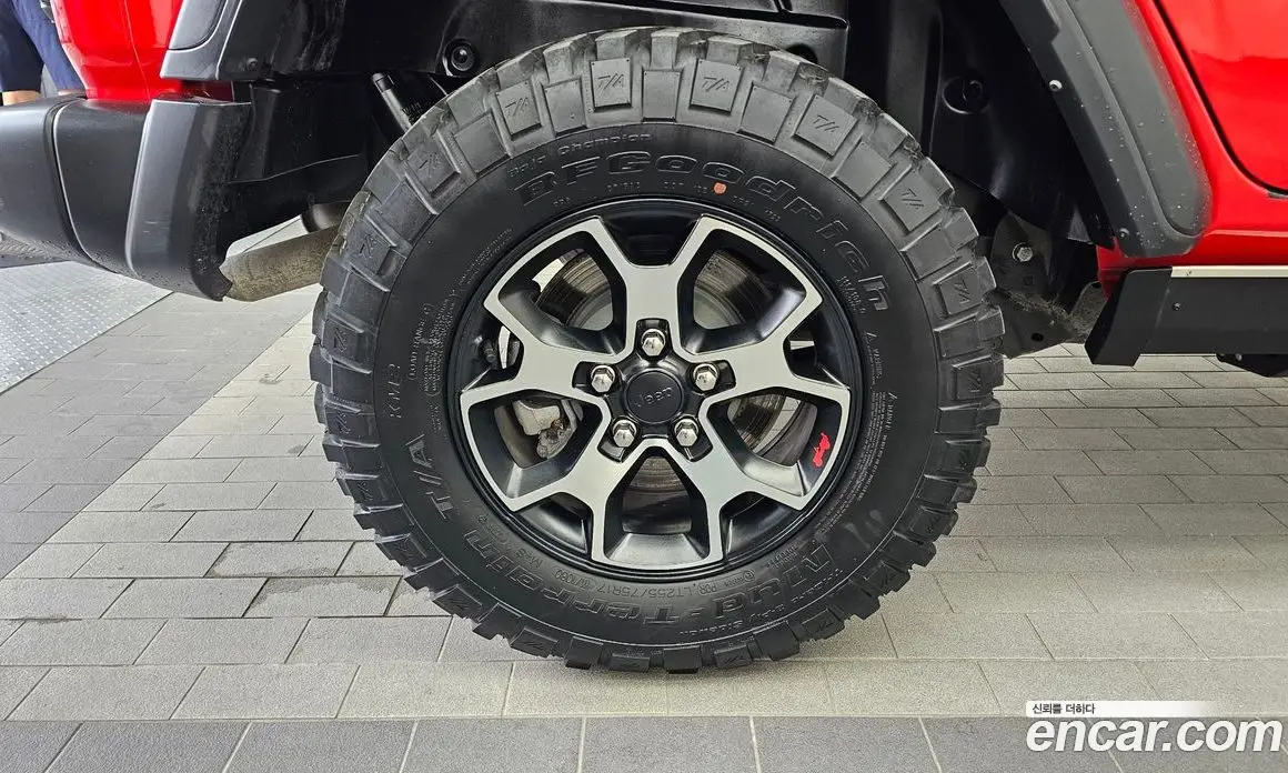 Jeep Wrangler 2022 2.0 автомат (гидро), фото 5